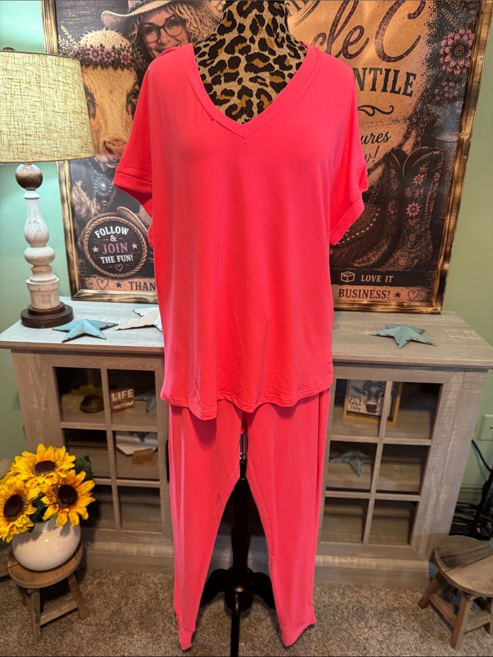 Shirley & Stone Bright Pink V-Neck Top & Pants Set Size XL